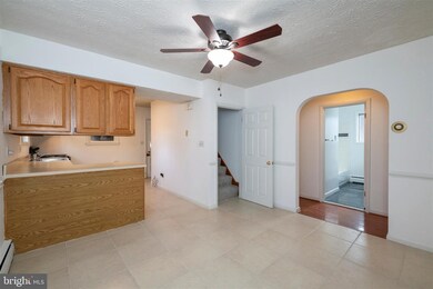 6427 Glenoak Ave, Baltimore, MD 21214 - photo 6