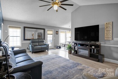 2024 Longhorn Dr, Dallas, NC 28034 - photo 7