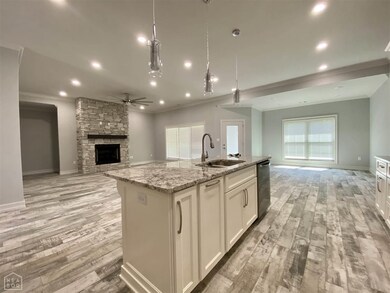 709 Bellwood Dr, Paragould, AR 72450 - photo 4