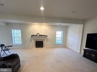 5814 Marietta Station Dr, Glenn Dale, MD 20769 - photo 2
