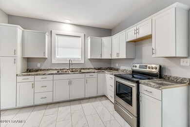 320 Franklin-11