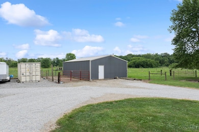 1211 Pratt Rd, Blanchester, OH 45107 - photo 5