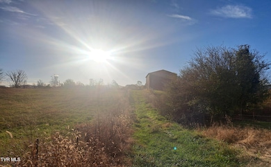 Access from Copp Rd 8 a.m. sunrise