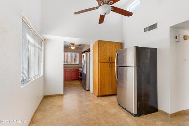 3824 N Pasatiempo Place, Tucson, AZ 85705 - photo 5