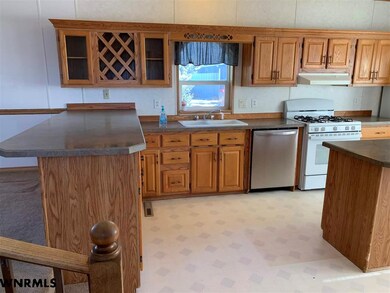 2307 W 42nd St unit 49, Scottsbluff, NE 69361 - photo 5