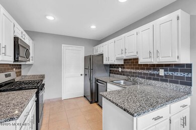 13 Beverly Ct, Tinton Falls, NJ 07724 - photo 7