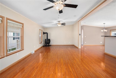 3 Blackbird St, Tiverton, RI 02878 - photo 5