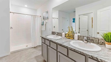 8395 Claw Glades Loop, Wesley Chapel, FL 33545 - photo 3