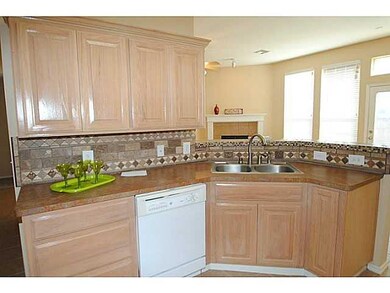 2016 SE 6th St, Moore, OK 73160 - photo 6