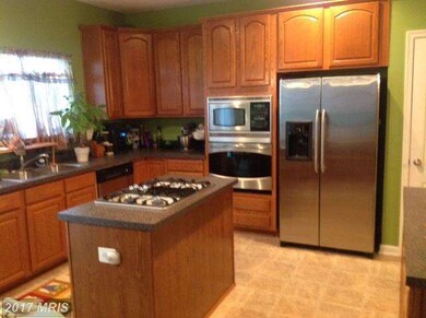 15702 Chadsey Ln, Brandywine, MD 20613 - photo 2