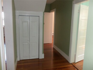 85 Marchant St unit 1, Newport, RI 02840 - photo 4