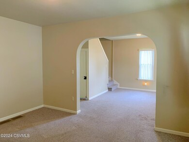 246 Locust St, Milton, PA 17847 - photo 6