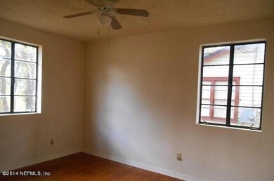 4559 Crescent St, Jacksonville, FL 32205 - photo 7