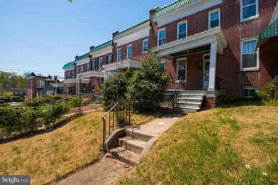 202 S Tremont Rd, Baltimore, MD 21229 - photo 2