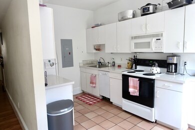 43 Saint Botolph St unit 103, Boston, MA 02116 - photo 5