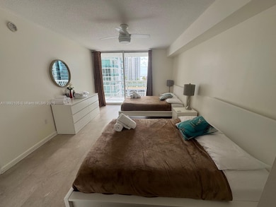The Club at Brickell Bay unit 1919, Miami, FL 33131 - photo 6