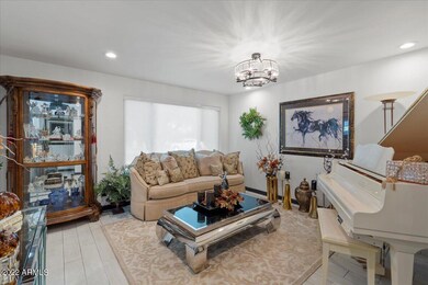 03-Living Room