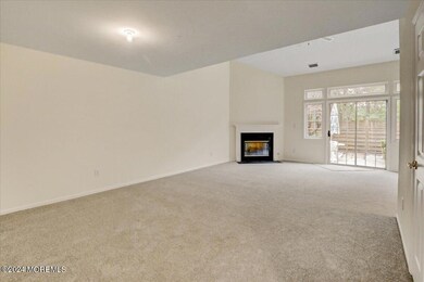 08-Dining Room
