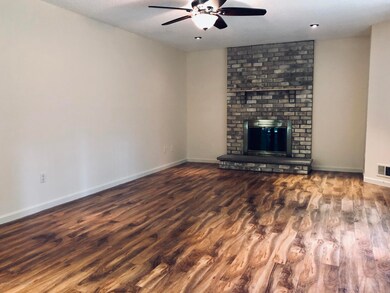 33 Front Ct, Old Bridge, NJ 08857 - photo 2