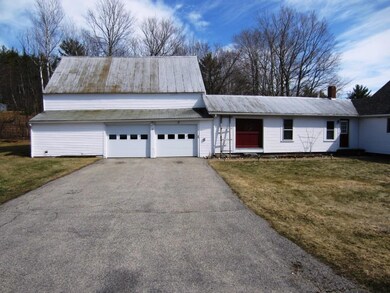 Large garage, workshop, barn w/...