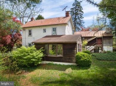 3070 Horseshoe Trail, Chester Springs, PA 19425 - photo 5