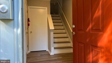 12961 Woodcutter Cir, Germantown, MD 20876 - photo 2