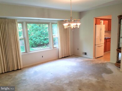 5903 Windham Rd, Laurel, MD 20707 - photo 3