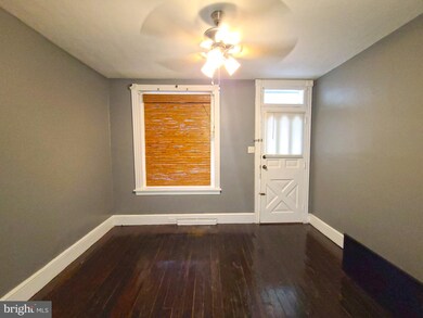 547 S 17 1 2 St, Reading, PA 19606 - photo 5