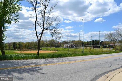 442 Andover Rd, Linthicum Heights, MD 21090 - photo 3