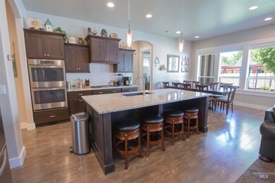 3074 E Shadowbluff Ln, Eagle, ID 83616 - photo 6