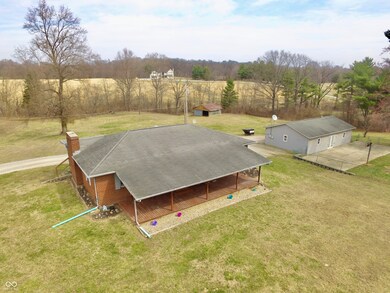 6900 W Georgetown Rd, Columbus, IN 47201 - photo 2