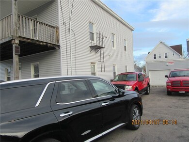 48 Parker St, Woonsocket, RI 02895 - photo 4
