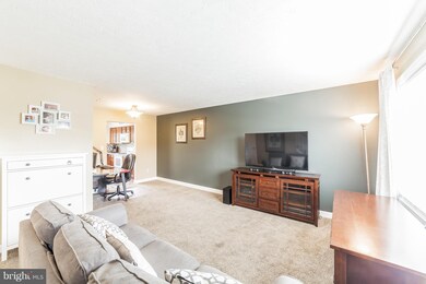 7762 Moonfall Ct, Pasadena, MD 21122 - photo 6