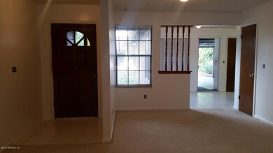 HN ENTRY FOYER