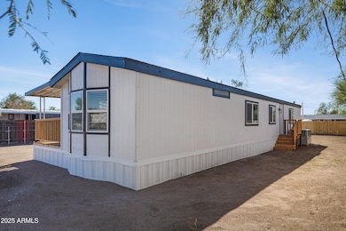 1644 N Desert View Dr-25