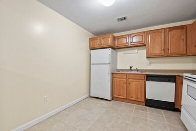 176 Maple Ave unit 5-5, Rutland, MA 01543 - photo 6