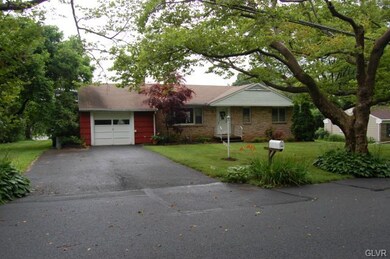 113 Kendon Dr, Easton, PA 18045 - photo 3