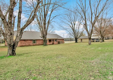 325 LOOP ROAD