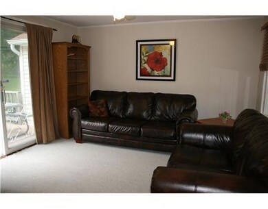 1576 Us Route 1, Freeport, ME 04032 - photo 2