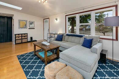 7818 201st St SW, Edmonds, WA 98026 - photo 5