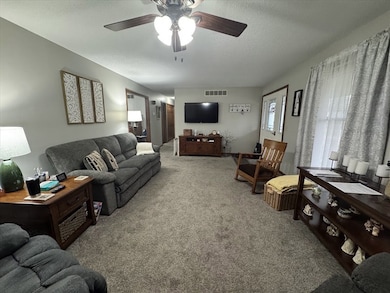 1307 Redbud Dr, Macon, MO 63552 - photo 6