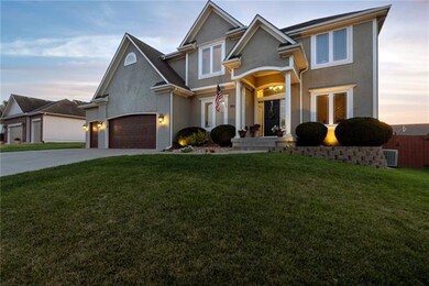 4432 SW Creekview Dr, Lees Summit, MO 64082 - photo 3