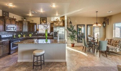 13901 Flora Vista Ave, Horizon City, TX 79928 - photo 4