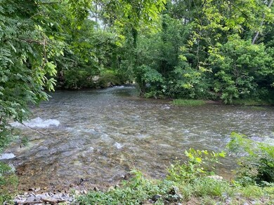 1769 Snapp Rd, Sevierville, TN 37862 - photo 2