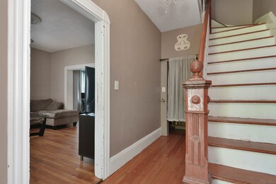 54 Railroad St, Methuen, MA 01844 - photo 4