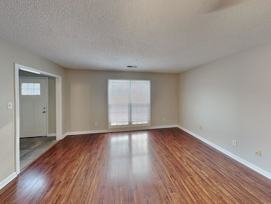 1017 Hawkview Dr, Cordova, TN 38018 - photo 2