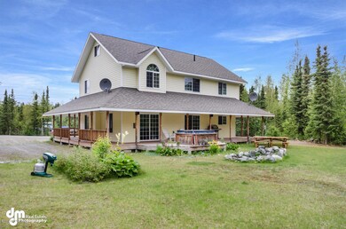 1575 N Meadow Lakes Loop-large-040-Back