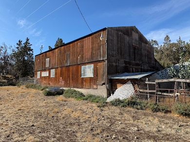 5910 NE 41st St, Redmond, OR 97756 - photo 7