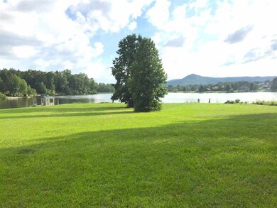 117 Panda Pkwy unit Lot 64, Tamassee, SC 29686 - photo 2