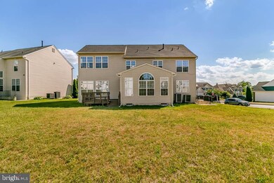 12451 Fallen Timbers Cir, Hagerstown, MD 21740 - photo 6